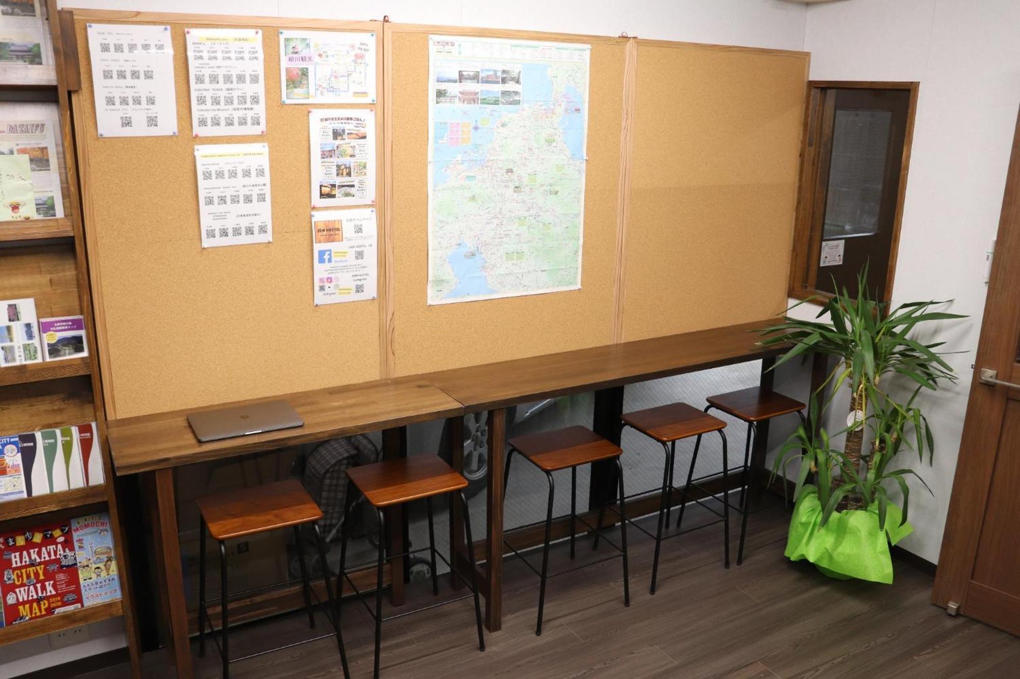 פוקואוקה Jam Hostel Hakata Station Front Mix Domitory - Vacation Stay 31831 מראה חיצוני תמונה