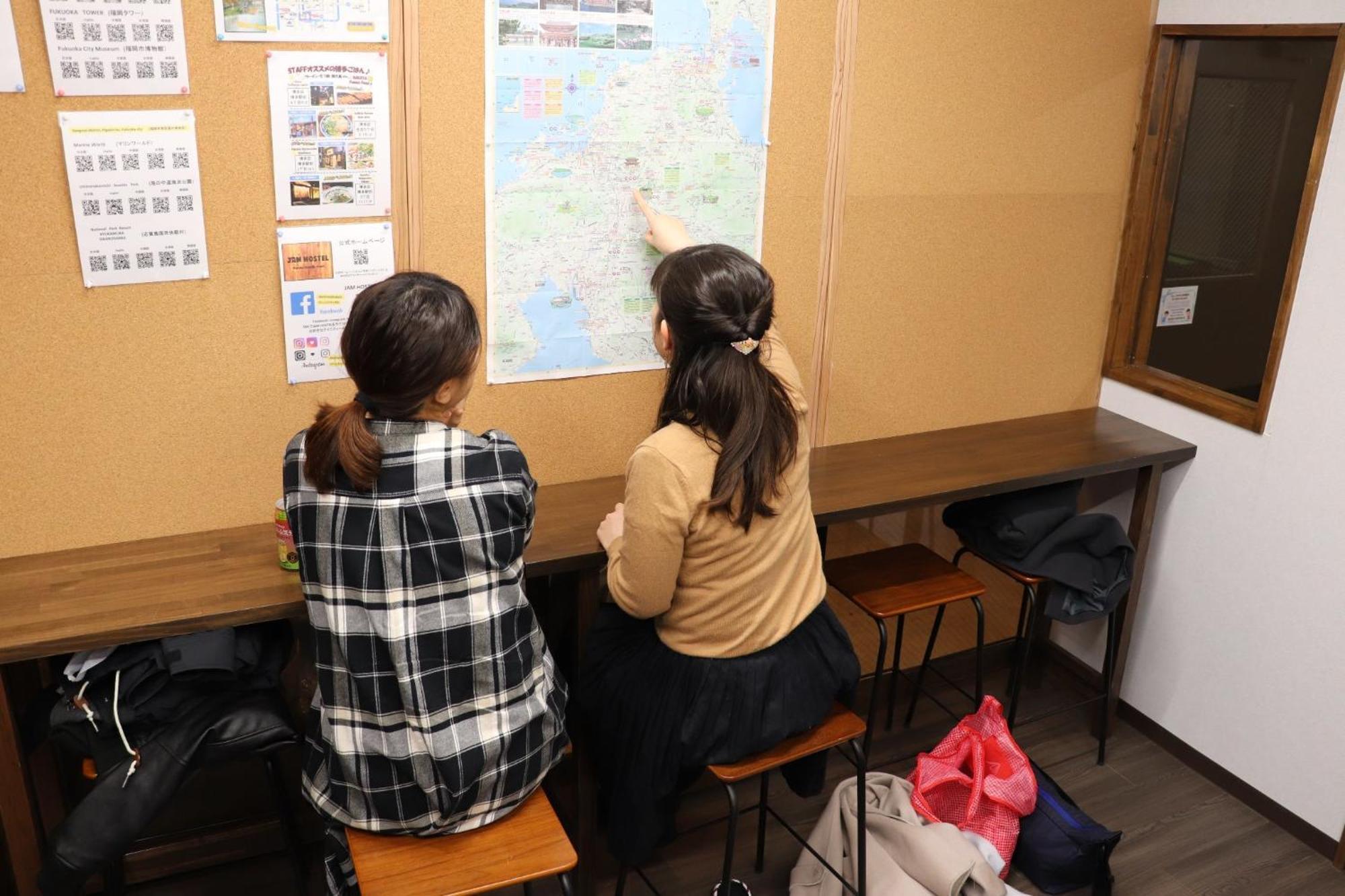פוקואוקה Jam Hostel Hakata Station Front Mix Domitory - Vacation Stay 31831 מראה חיצוני תמונה